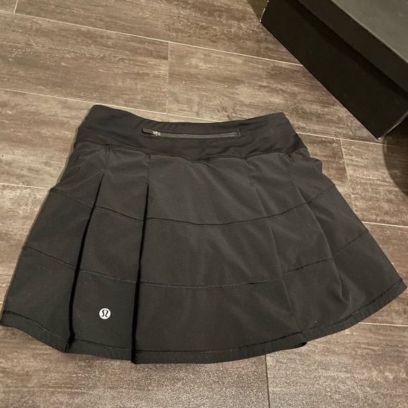 lululemon athletica Dresses & Skirts - Lululemon skirt
